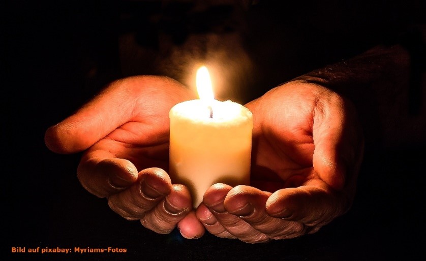 MoGeda Handkerze 2412