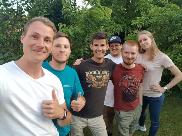 Kreis jinger Erwachsener klein2